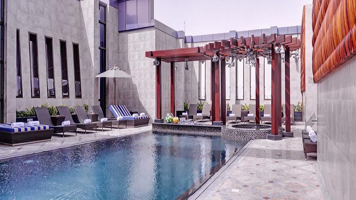 Hotel Halo